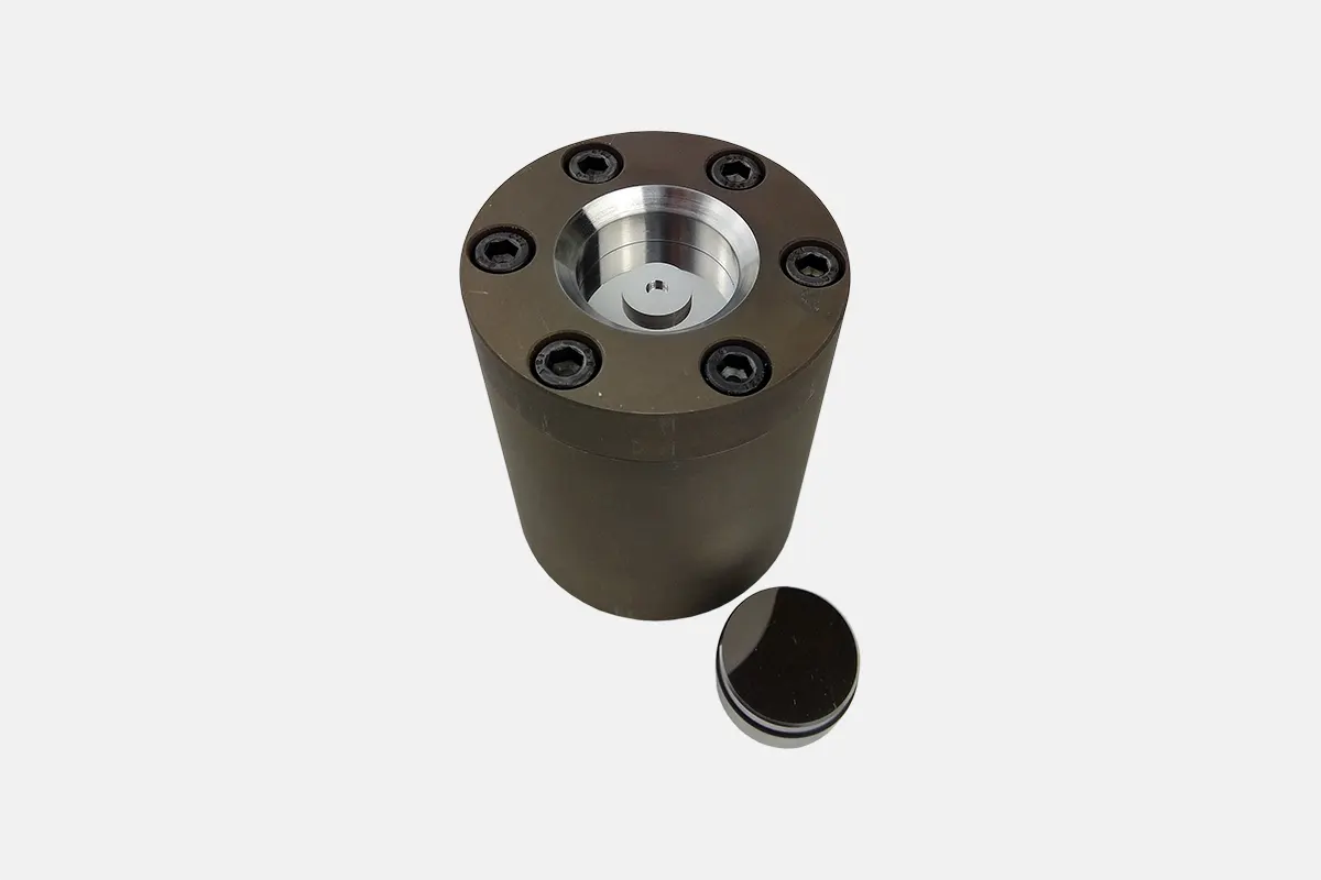 Пресс-формы малых диаметров для запрессовки в многоразовые стальные кольца с конструктивным ограничением нагрузки на пуансон фото 2